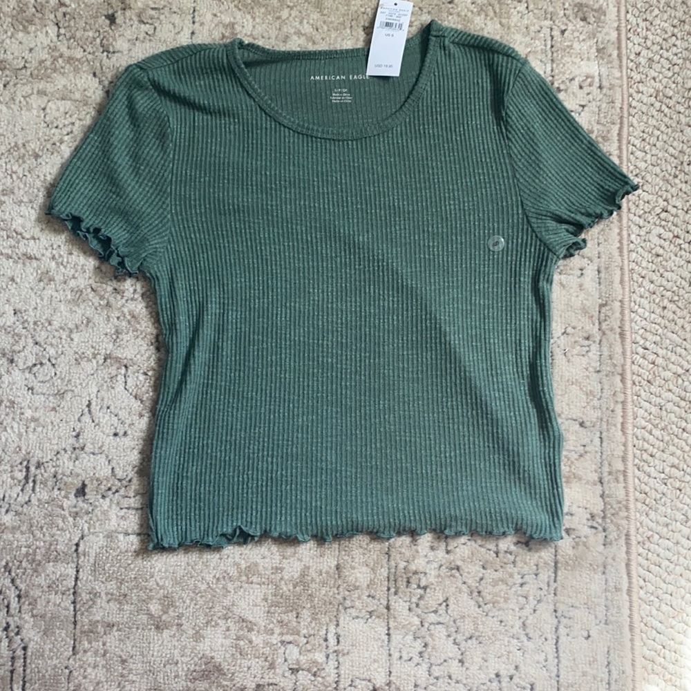 NWT American Eagle Lettuce Edge Top
